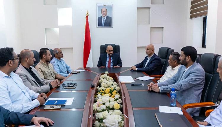 شعور بالإحباط بسبب عدم استجابة عدن نت لمطالب تحسين الخدمة وتقوية الإنترنت