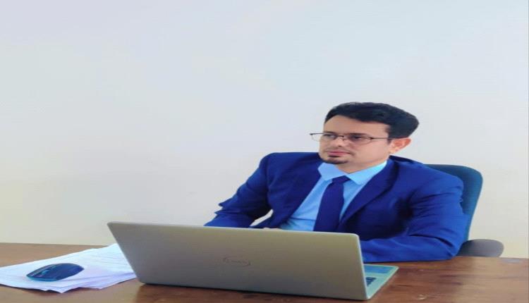 الصحفي محضار المعلّم يهنئ أحمد بن عتش بن رشيد بمناسبة نيله شهادة الدكتوراه من جامعة UTHM الماليزية 