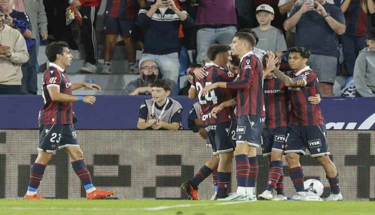 ليفانتي يعود للانتصارات في الليجا الاسبانية بثلاثية في بلباو 