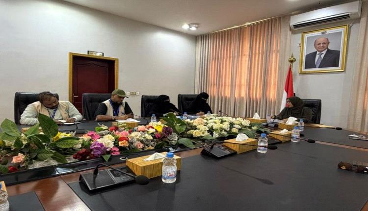 وزير الدولة لشؤون المرأة تبحث مع مؤسسة لأجل الجميع اسهامها في تحسين اوضاع النساء