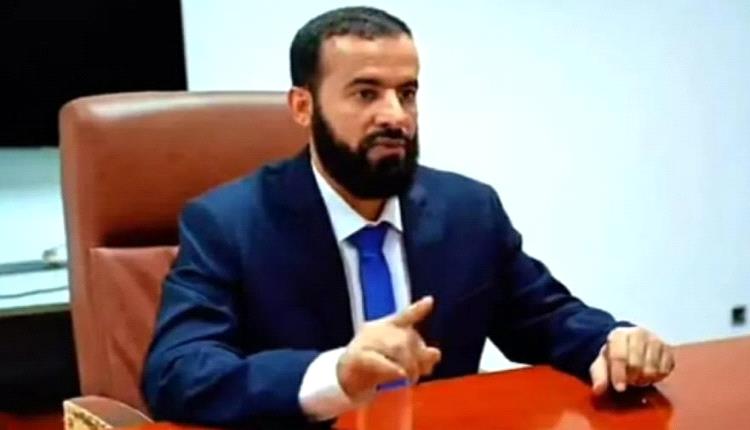 حتى اتصال للتعزية لم يصل.. أسر شهداء أبين تعاتب المحافظ الرباش

