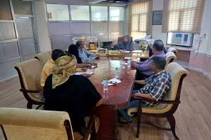 تعزيز الهوية الوطنية والتزام المدارس بالنشيد والعلم الجنوبي على طاولة مدير عام مكتب التربية والتعليم