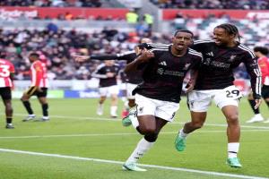 ليفربول يعاقب برينتفورد في 8 دقائق