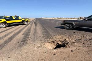 وزارة النقل تنشر تفاصيل وصور استهداف مليشيا الحوثي لمطار عدن الدولي 
