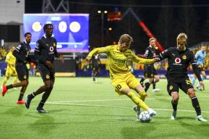 بودو غليمت النرويجي يفاجئ دورتموند الألماني ويحقق فوزه الأول في دوري أبطال أوروبا