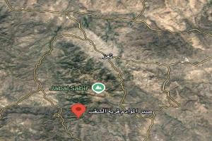 الحوثيون يقتربون من السيطرة على جبل صبر الاستراتيجي تمهيدًا لإحكام قبضتهم على تعز

