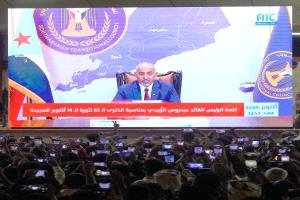 أهم دلالات خطاب الزبيدي الليلة..قراءة سياسية في رسائل الظهور والتعبئة الشعبية
