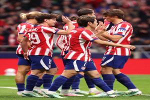 ألفاريز يقود أتليتيكو مدريد للفوز على ديبورتيفو لاكورونيا في الدوري الإسباني