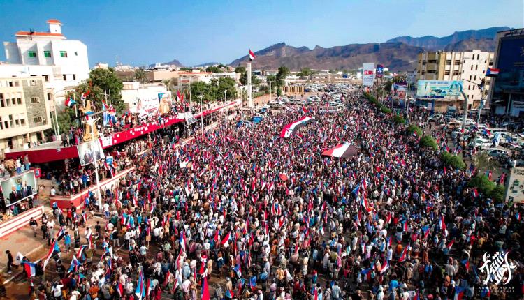مشاهد جوية ترصد حشود مليونية الذكرى الـ55 لتأسيس الجيش الجنوبي في عدن