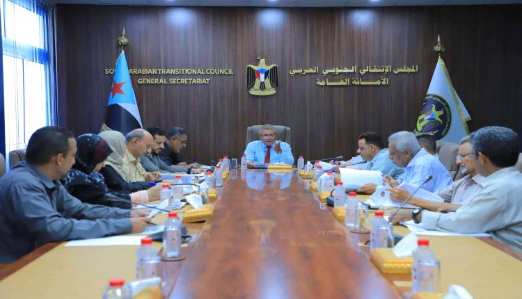 الأمانة العامة: حشود مليونية الجيش الجنوبي رسالة شعبية راسخة.. وقمع المكلا لن يحجبها
