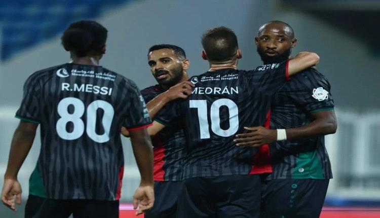 الاتفاق ينتزع نقاط أبها بـ«نيران صديقة» في دوري روشن السعودي
