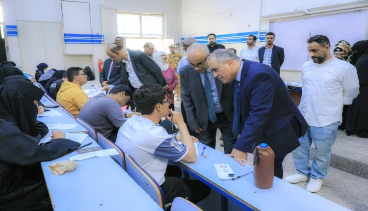 خلال مشاركته تدشين امتحانات السنة التحضيرية.. وزير التربية العبادي: الجامعة مرحلة جديدة ومنها تبنون مستقبلكم
