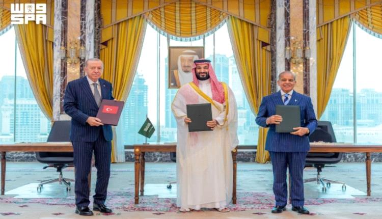 باكستان: لا رد عسكري حالياً على هجمات الحوثيين.. وسنتحرك عندما يحين الوقت