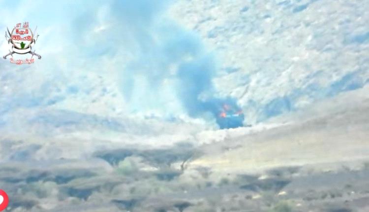 صور - العمالقة الجنوبية تدمر آليات حوثية وتوقع قتلى في كهبوب قرب باب المندب