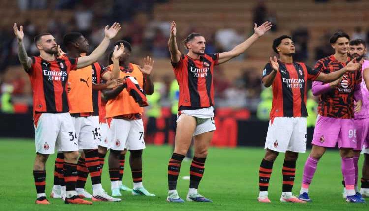 «الدوري الإيطالي» ميلان يصالح جماهيره بثلاثية في ليتشي