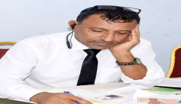 احتجاز الصحفي الرياضي «محمد النعماني» في إدارة الأمن بعدن وسط تضامن واسع من الوسط الإعلامي