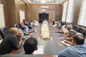 الخدمة المدنية تناقش استكمال العلاوات وتطوير العمل الإداري في عدن