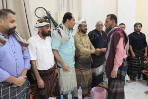 محافظ العاصمة عدن يؤدي واجب العزاء لأسرة العميد المناضل محمد علي مهدي "سقراط"