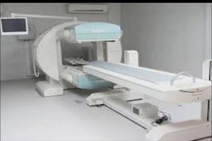 قيمته 450 ألف دولار ..من يعيق توفر هذا الجهاز ؟
ولماذا؟