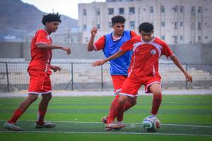 منتخب الناشئين يكثف تحضيراته في المعسكر الداخلي بالمكلا