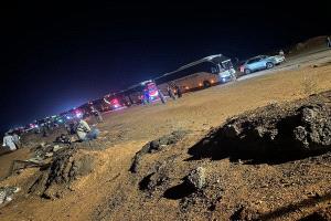 ازدحام شديد في منفذ الوديعة فجر الخميس مع تدفق المسافرين إلى السعودية