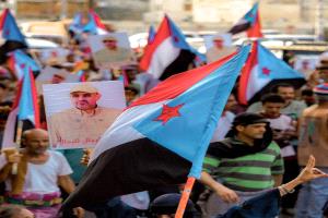 تبقى قواعد المجلس الانتقالي الجنوبي هي الشريحة الأكثر ارتباطًا بالقضية الجنوبية والرئيس عيدروس