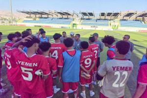 منتخب الناشئين يجري تمرينه الاستشفائي الأول على ملعب العقبة استعدادًا لبطولة غرب آسيا