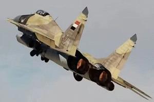 روايتان متناقضتان بشأن غارات تعز.. الحكومة تعلن 15 غارة يمنية ومصدر عسكري يؤكد تنفيذها سعوديًا