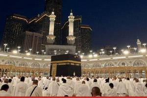 وصمة عار جديدة.. الحوثي يستهدف مكة المكرمة والتحالف يسقط مسيّرته جنوب الحرم