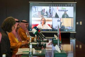 وزير المياه والبيئة يشهد توقيع برنامج سعودي–فرنسي لتعزيز أنظمة المياه الحضرية القادرة على الصمود في تعز
