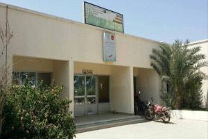 محافظ لحج يوجه بصرف حافز 100مليون للعاملين لمستشفى ابن خلدون