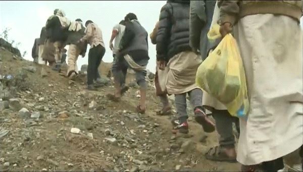 هكذا دمر انقلابيو #الحوثي #صعدة .. وبنوا المقابر