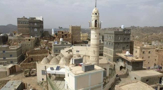 أكاديمي ينظم زاملا لوقف هدم مسجد عتيق بيافع : لِيْ مَنْعُكُم مَنْعَاه يا أهل المصنعة!!