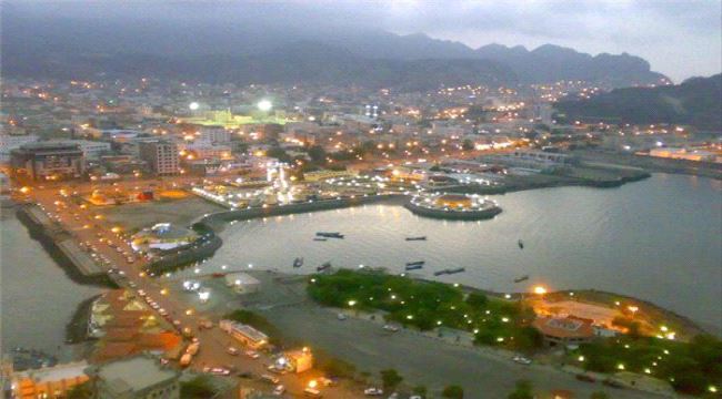 الوضع في عدن الآن .. انتشار كثيف للحماية الرئاسية واغلاق مديرية صيرة