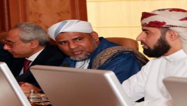 الرباش يستنكر الحملة ضد وزير الاوقاف السابق .. ويؤكد رفض ضغوط مورست لتمرير فساد ومخالفات