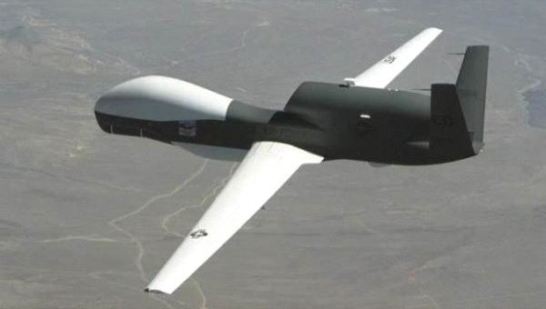 غارة أمريكية تستهدف قيادات في #القاعدة بالبيضاء