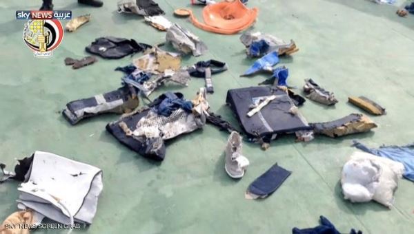 وصول معدات أوروبية للبحث عن الصندوق الأسود للطائرة المصرية